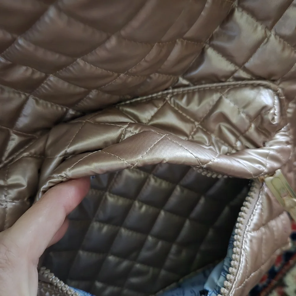 Oliver Thomas Quilted Rose Backpack - Picture 5 of 7